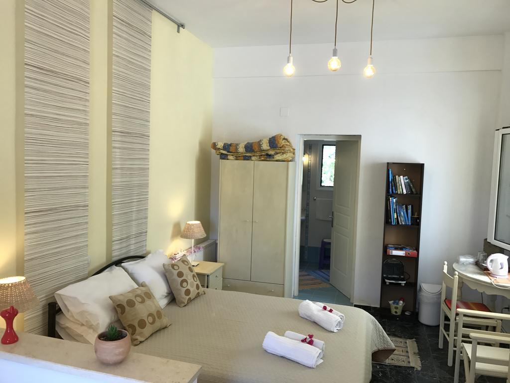 Angeliki Studio And Apartment ไกออส ภายนอก รูปภาพ